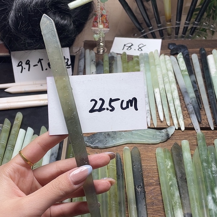 蛇纹石玉发饰合金