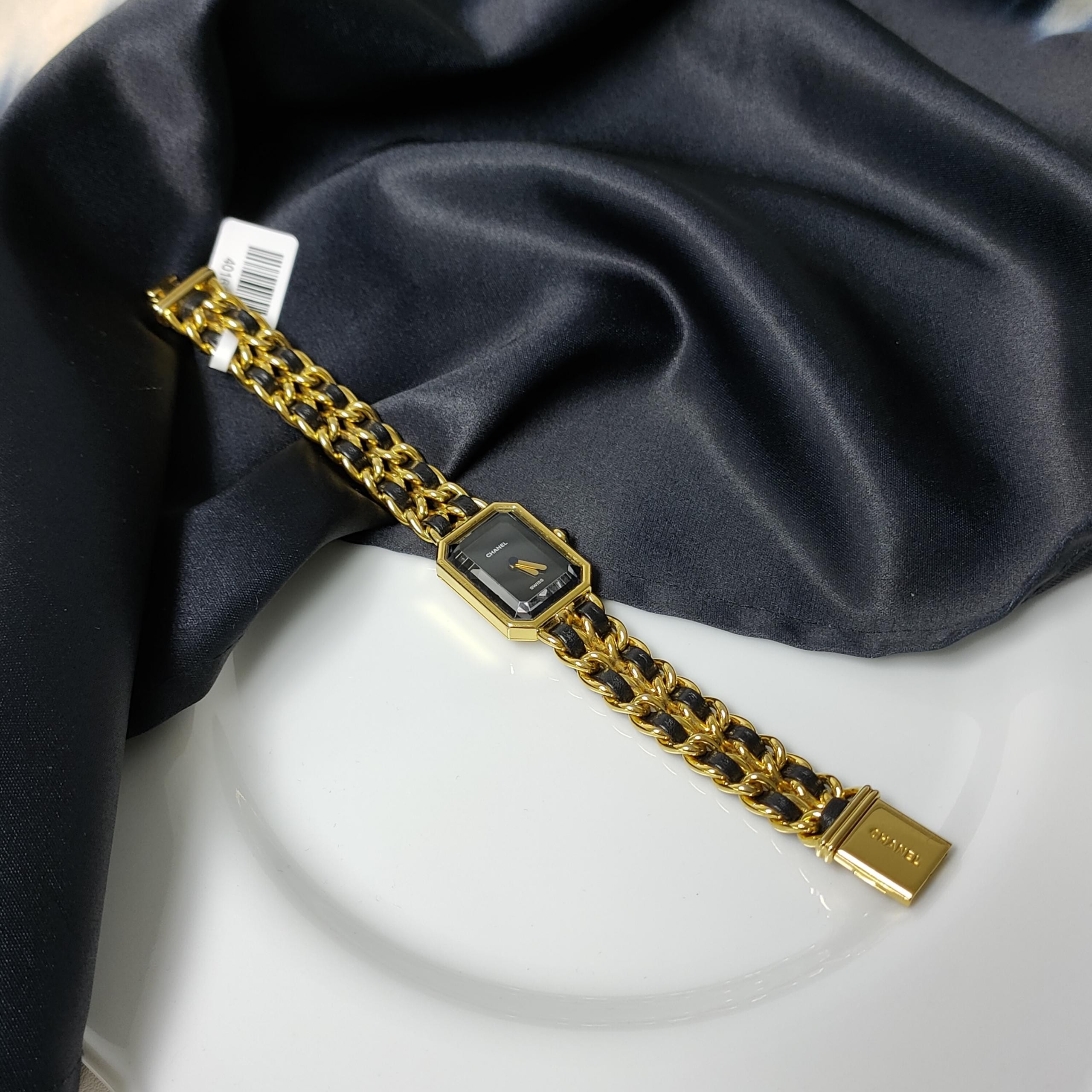 95新 Chanel/香奈儿 Azul -黑金方糖L手表40164