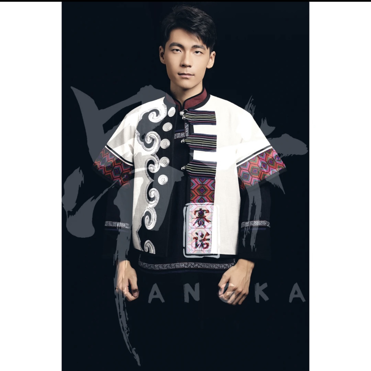 昂卡赛诺民族服饰男女马甲