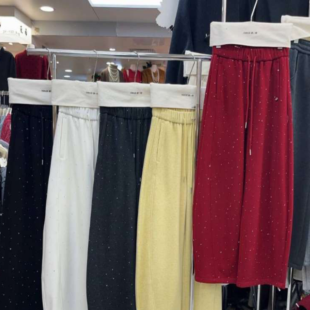 邹先森7590-28(加绒加厚)重工烫钻宽松冬款休闲裤女高腰显瘦百搭