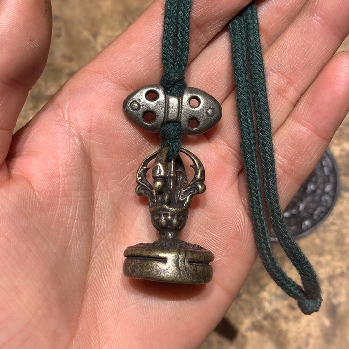 琉璃颈饰喜欢的朋友