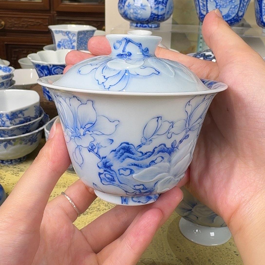 青樵轩雕刻玉兰花盖碗
