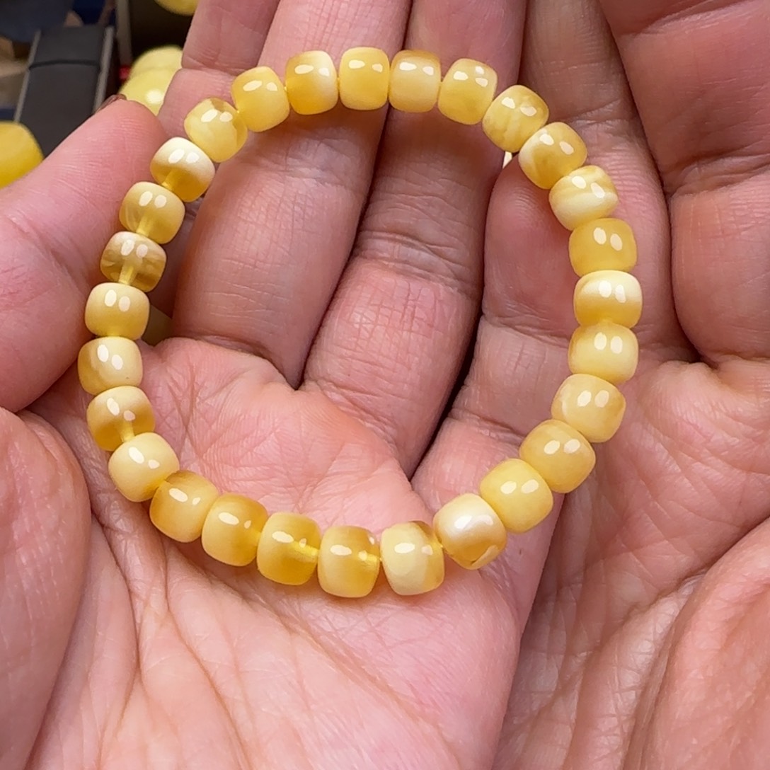 蜜蜡颈饰未镶嵌天然蜜蜡 