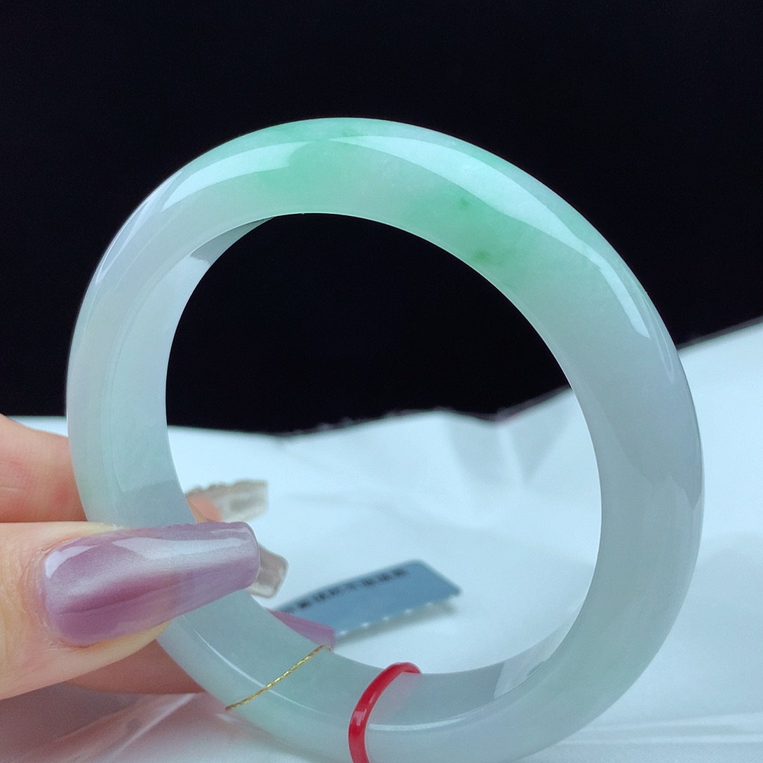 翡翠手镯未镶嵌57圈0022