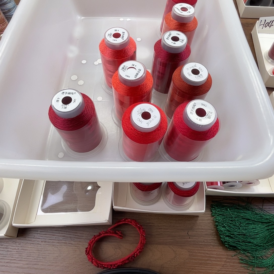 聚酯纤维红色股线18股5卷12股12卷6股卷3股8卷
