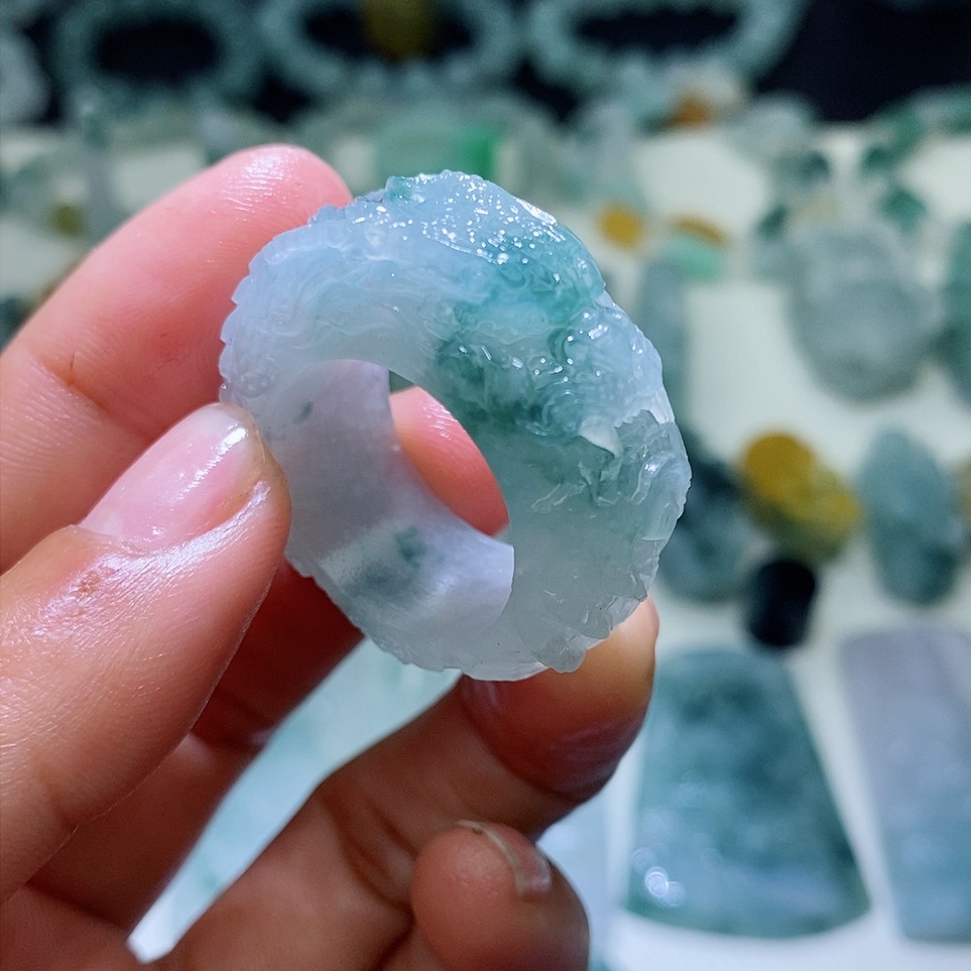 定制翡翠未镶嵌毛货