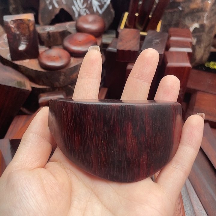啊***看檀香紫檀（小叶紫檀）手把件