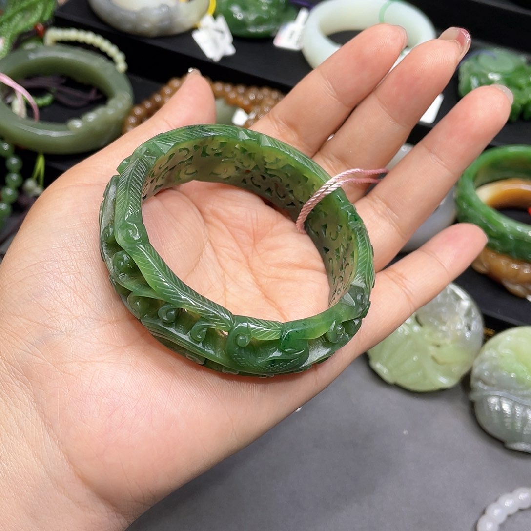 和田玉手镯5859圈口22未镶嵌