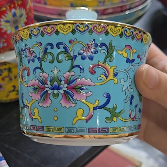 七***云瓷片微瑕珐琅彩炖盅一个66666666