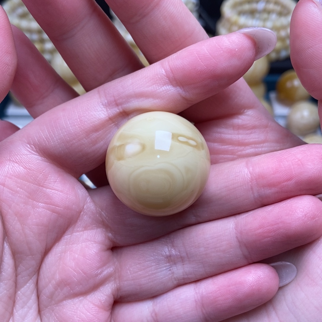 蜜蜡未镶嵌珠宝奇石卡27.5