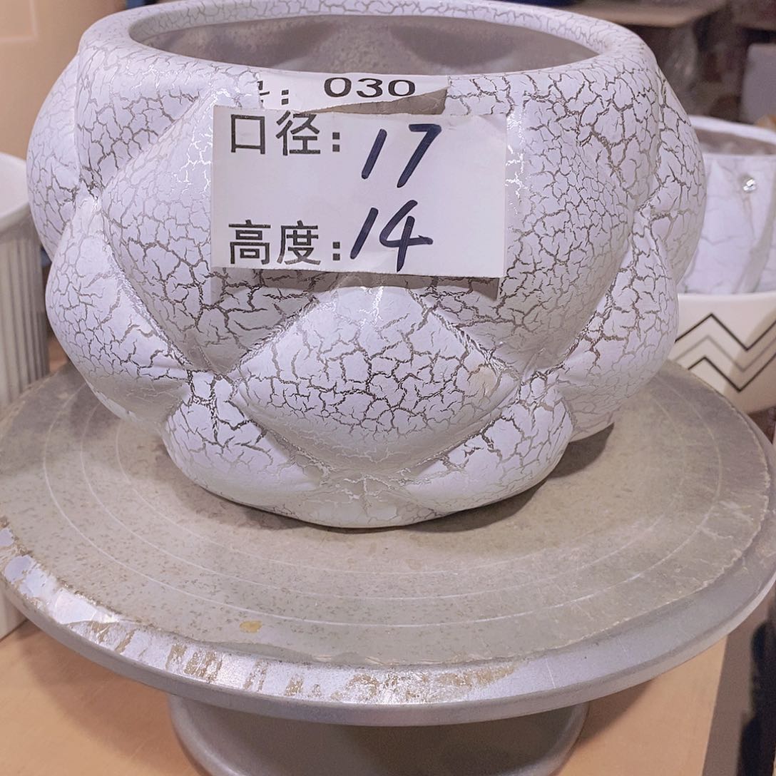 【闪购商品】红陶微瑕花盆-030-1个