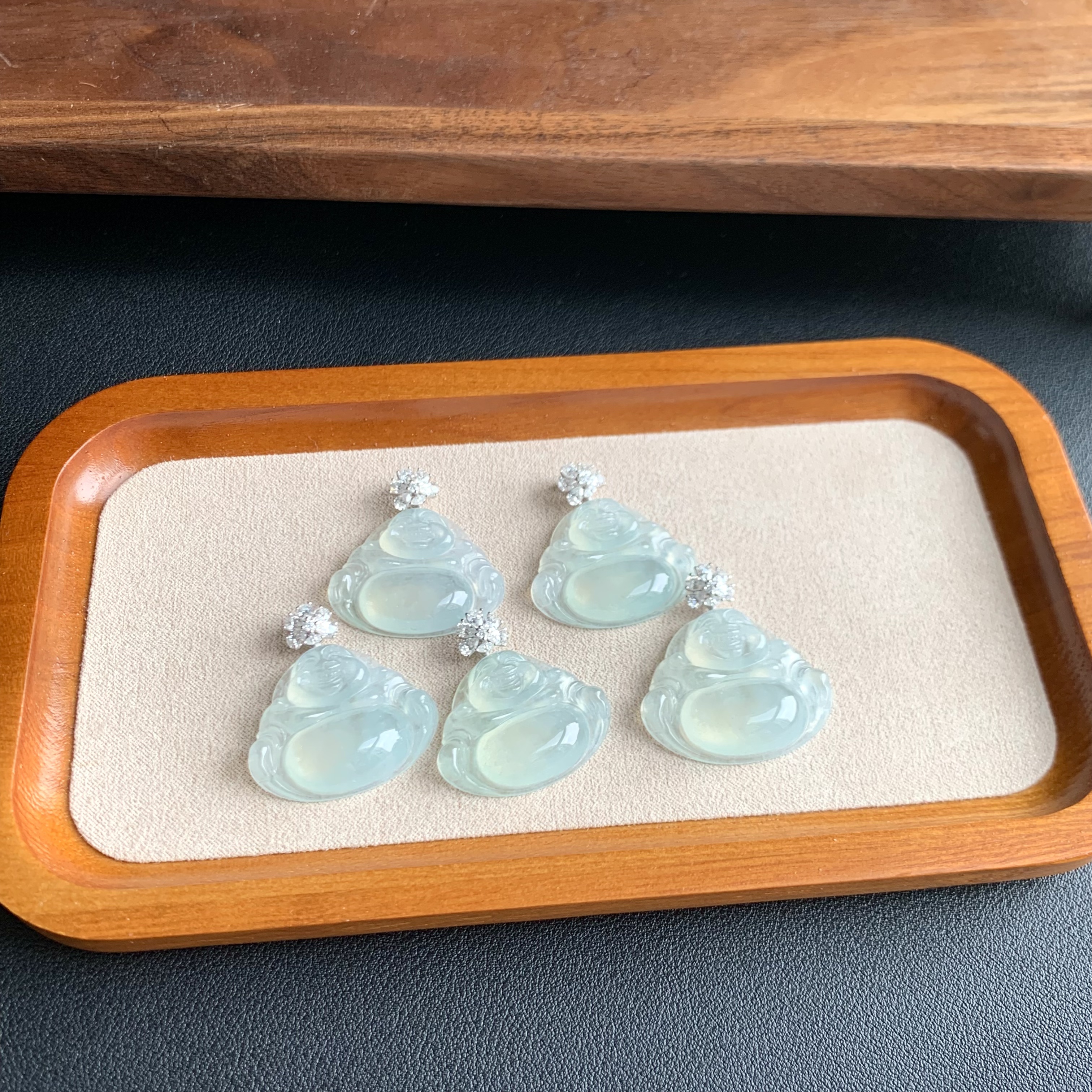 翠小胖二号店 18k镶嵌冰佛公吊坠新CFCD66 多样性发1