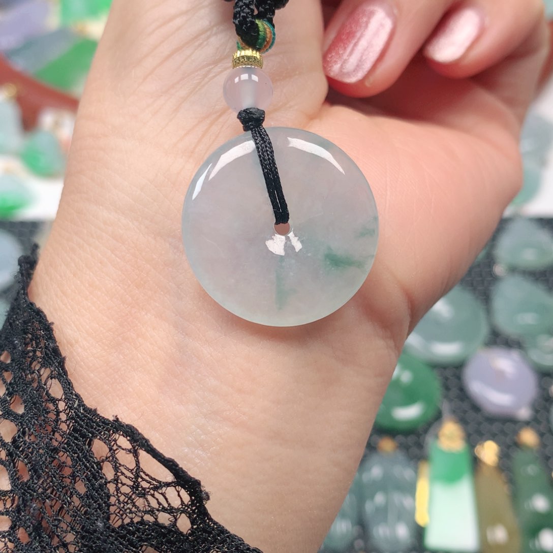 【闪购商品】翡翠吊坠(不含链)未镶嵌