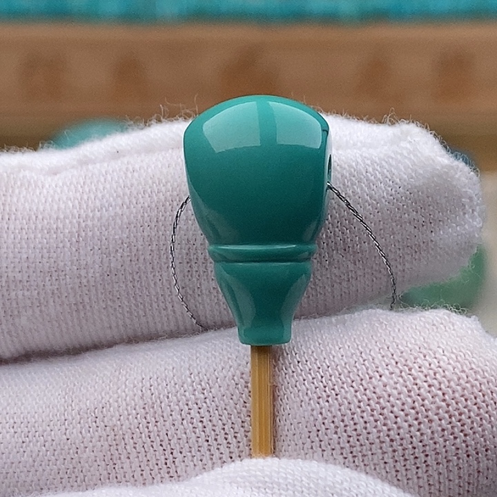 绿松石未镶嵌珠宝奇石9