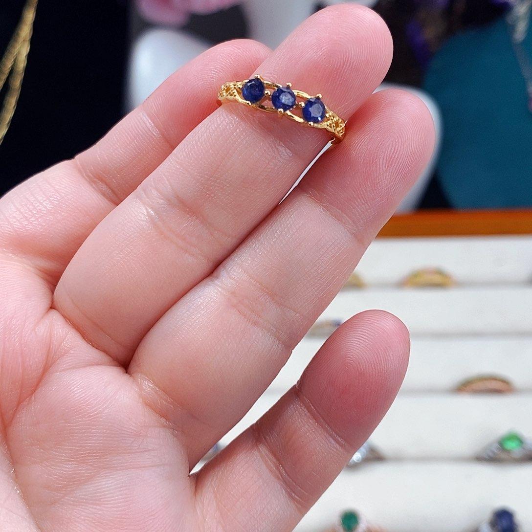 蓝宝石戒指银S925镶嵌