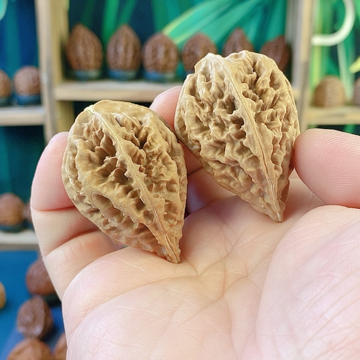 吊坠文玩核桃73钉子锤33肚