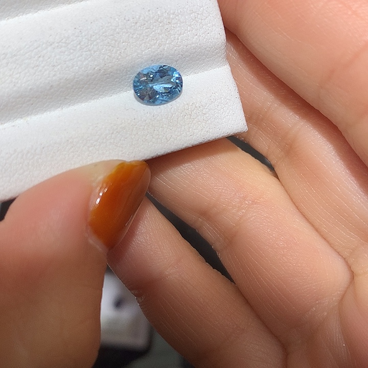 海蓝宝石裸石5x7海蓝宝