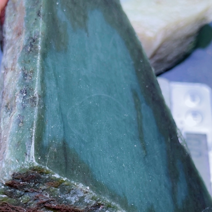 张***某和田玉（糖玉）未镶嵌珠宝半成品