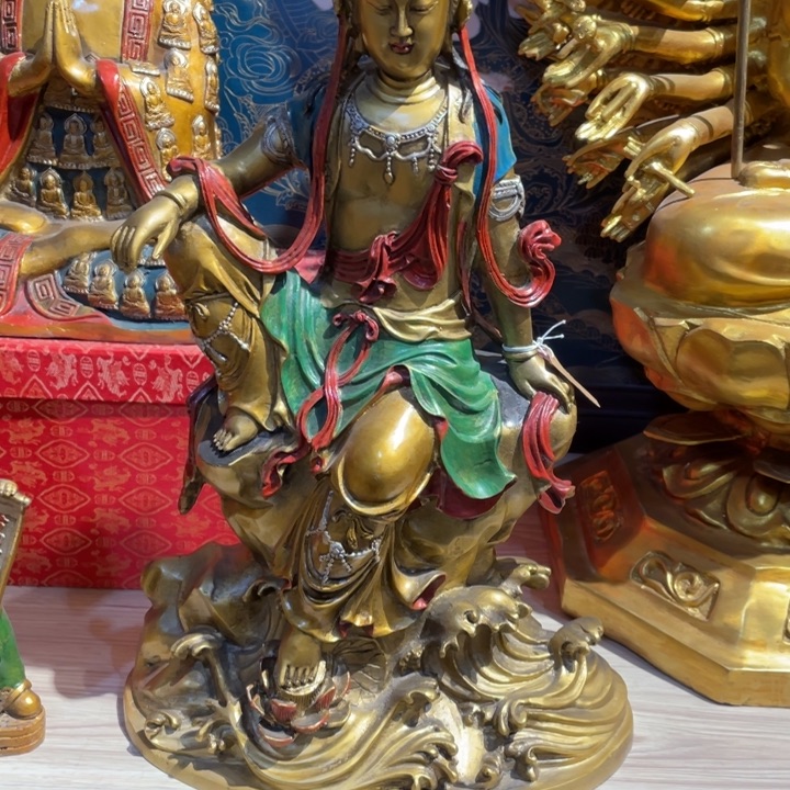 摆件恩*铜摆件的分类