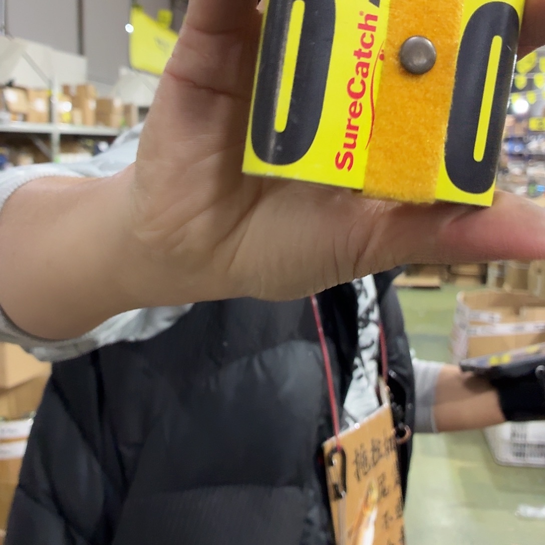 Y***eH154-1个颜色随机