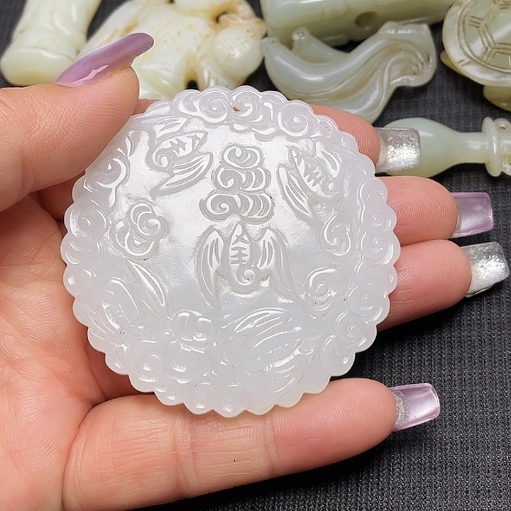 和田玉（白玉）挂件未镶嵌欧*杯