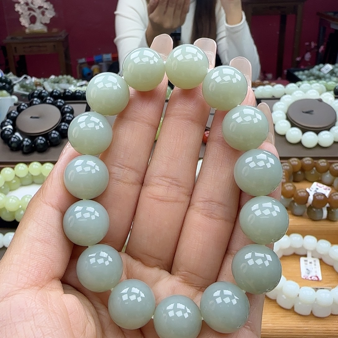 和田玉未镶嵌手链