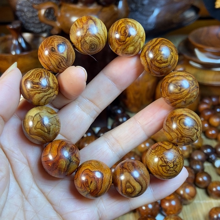 黄花梨/降香黄檀海南黄花梨鬼脸尺寸1.8