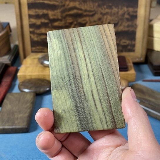 【闪购商品】美**刻金丝楠阴沉木无事牌