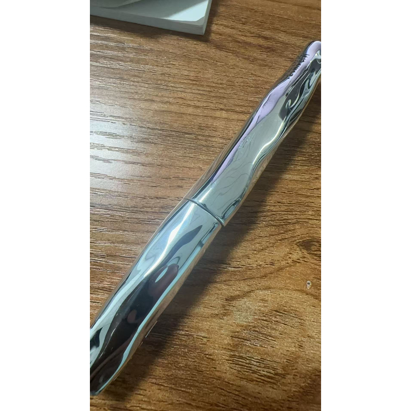 嘎嘎好用的银管睫毛打底膏【退件运损件介意勿拍】