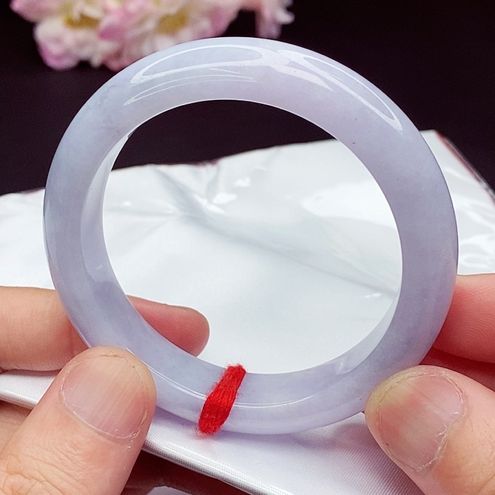 翡翠手镯未镶嵌55.8圈