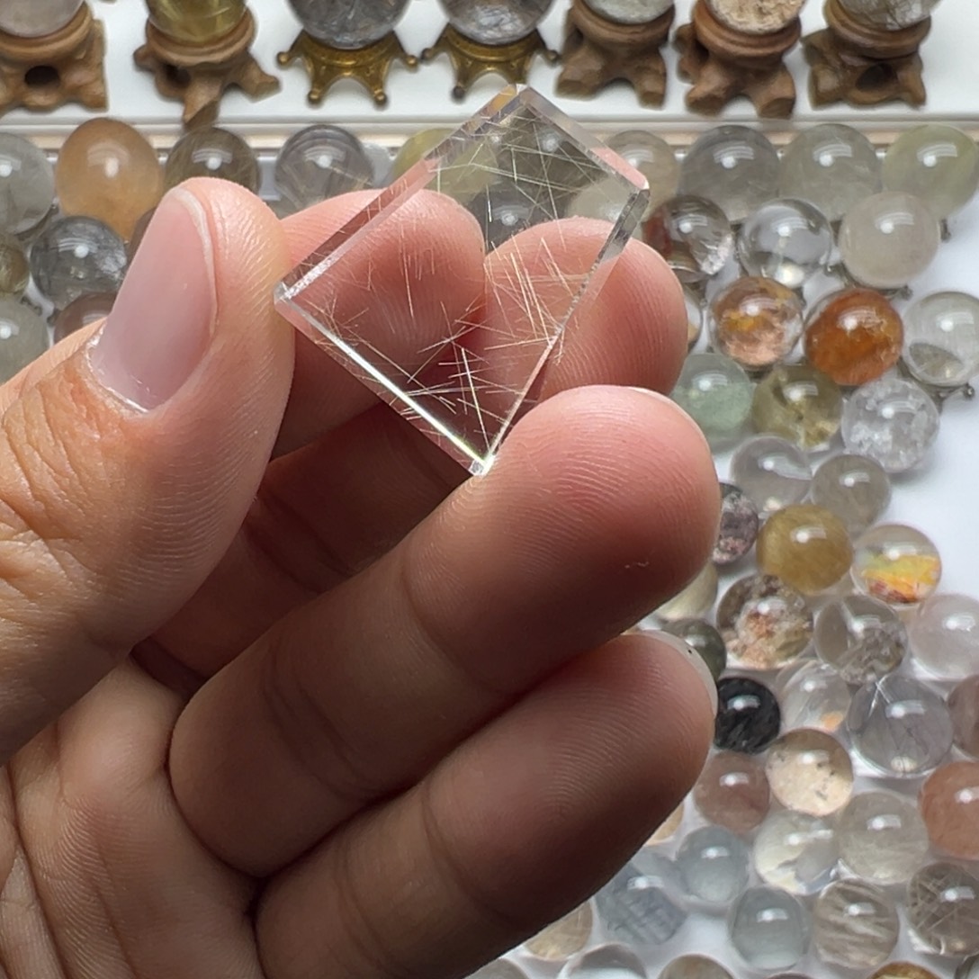 珠宝半成品水晶未镶嵌发金吊坠