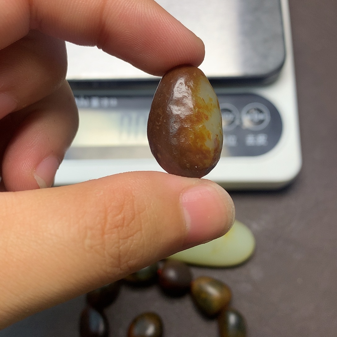 和田玉（糖玉）未镶嵌挂件