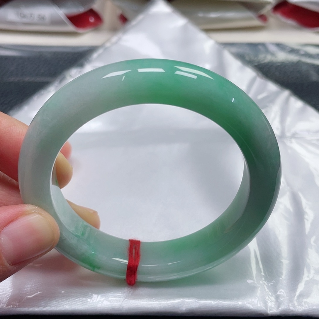 未镶嵌手镯翡翠缅甸翡翠