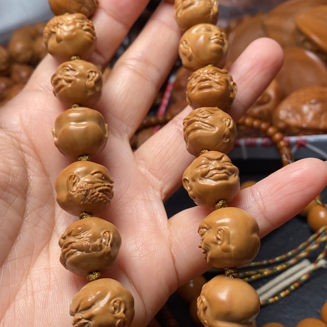 吊坠猴头核桃猴头