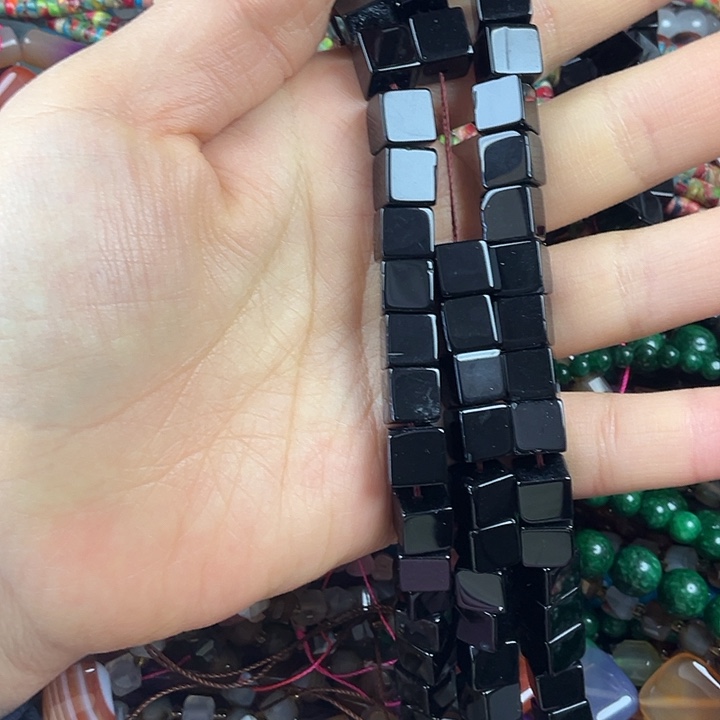 查罗石散珠合金卡8黑玛方块一条