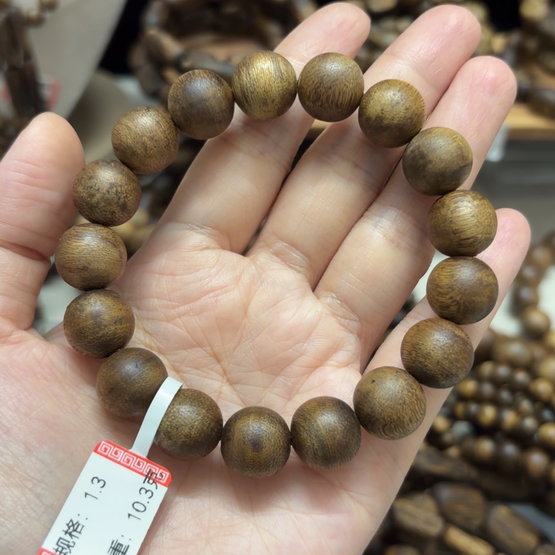 沉香沉香枕～卡1.3乌身老料 10.3