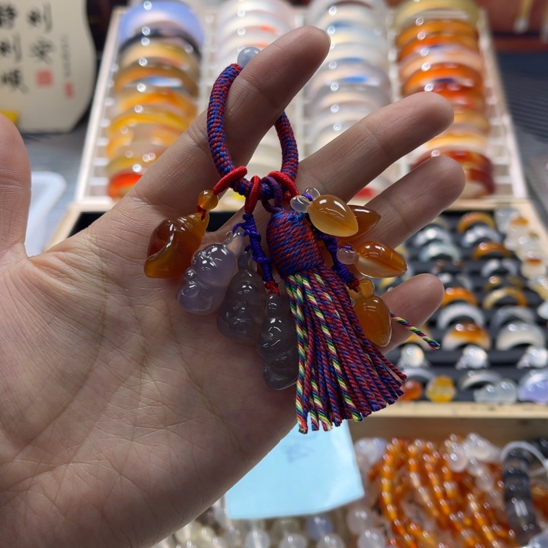 玛瑙/玉髓戒指未镶嵌小*Q