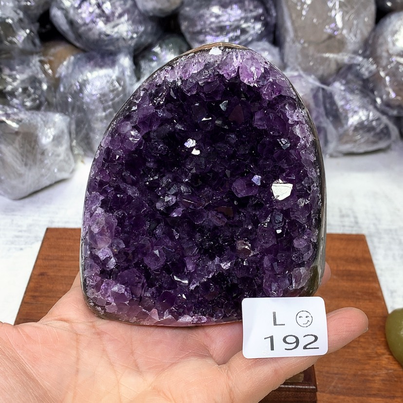 【闪购商品】未镶嵌水晶大型摆件（非配饰）