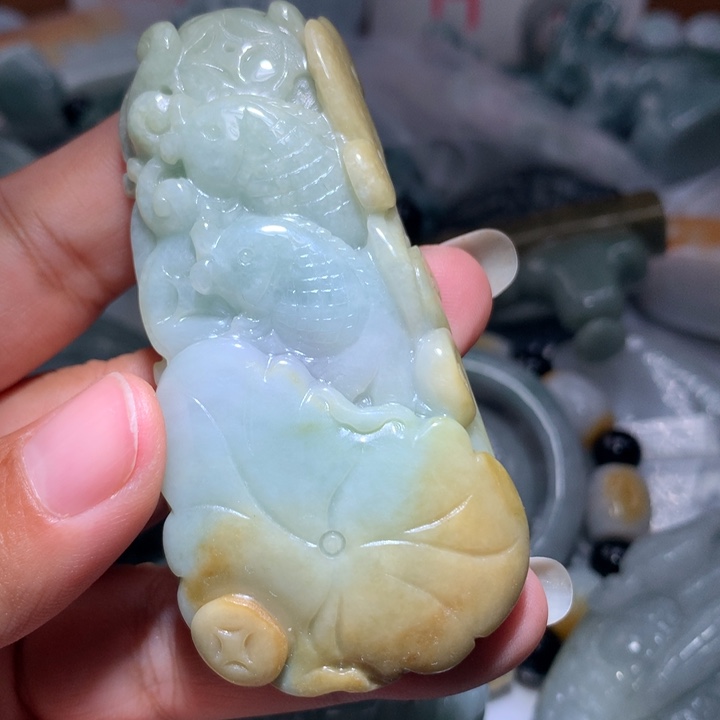 翡翠未镶嵌颈饰保真天然A货翡翠