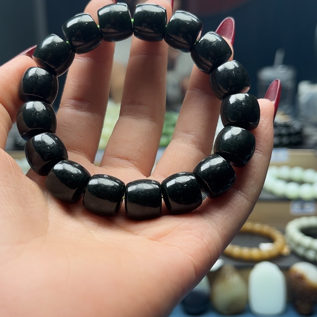 手链未镶嵌和田玉（糖玉）