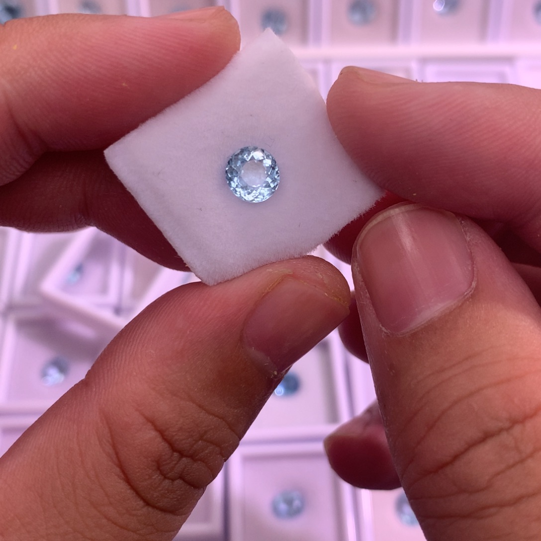 海蓝宝石裸石未镶嵌1.0