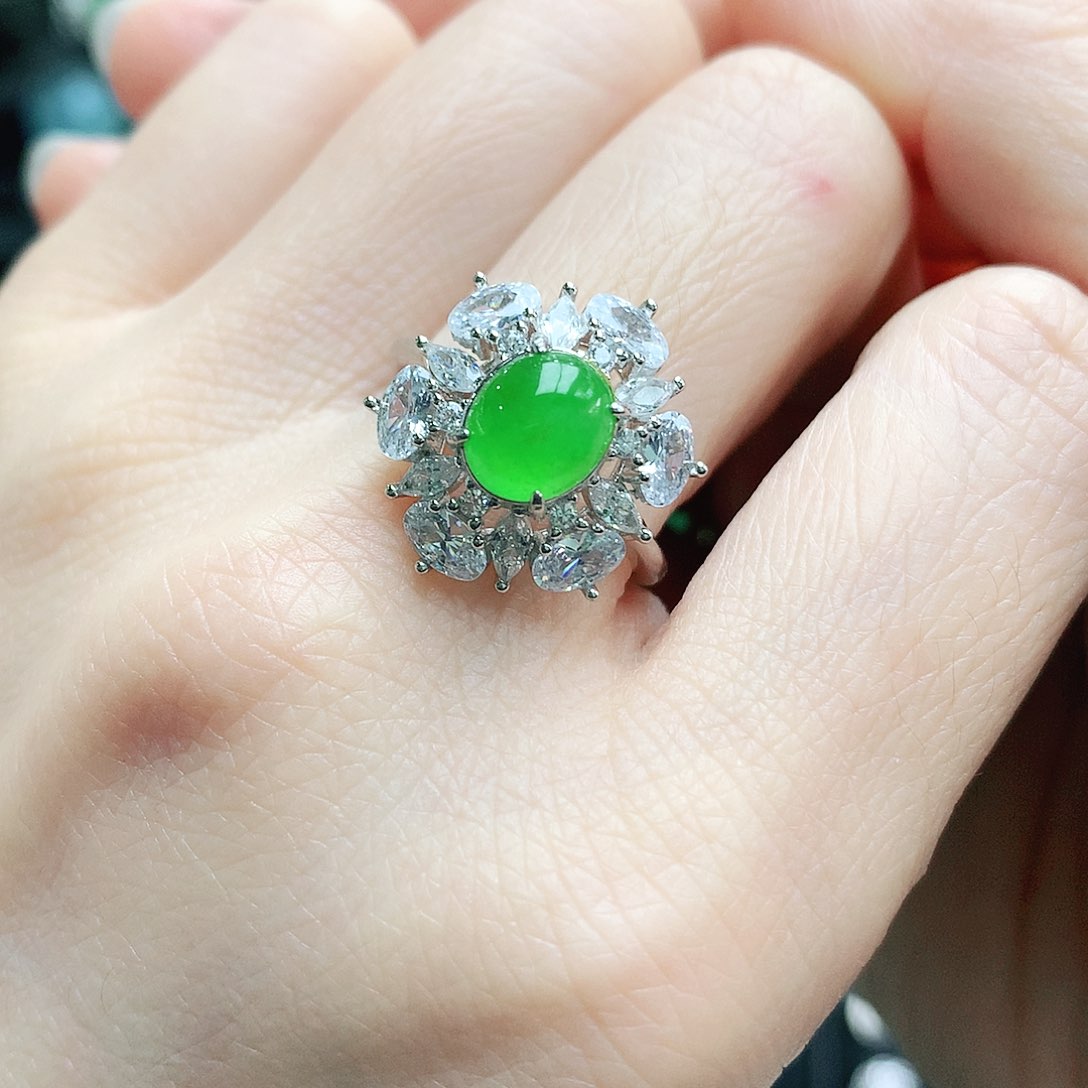 翡翠戒指银S925镶嵌翡翠戒指银镶嵌