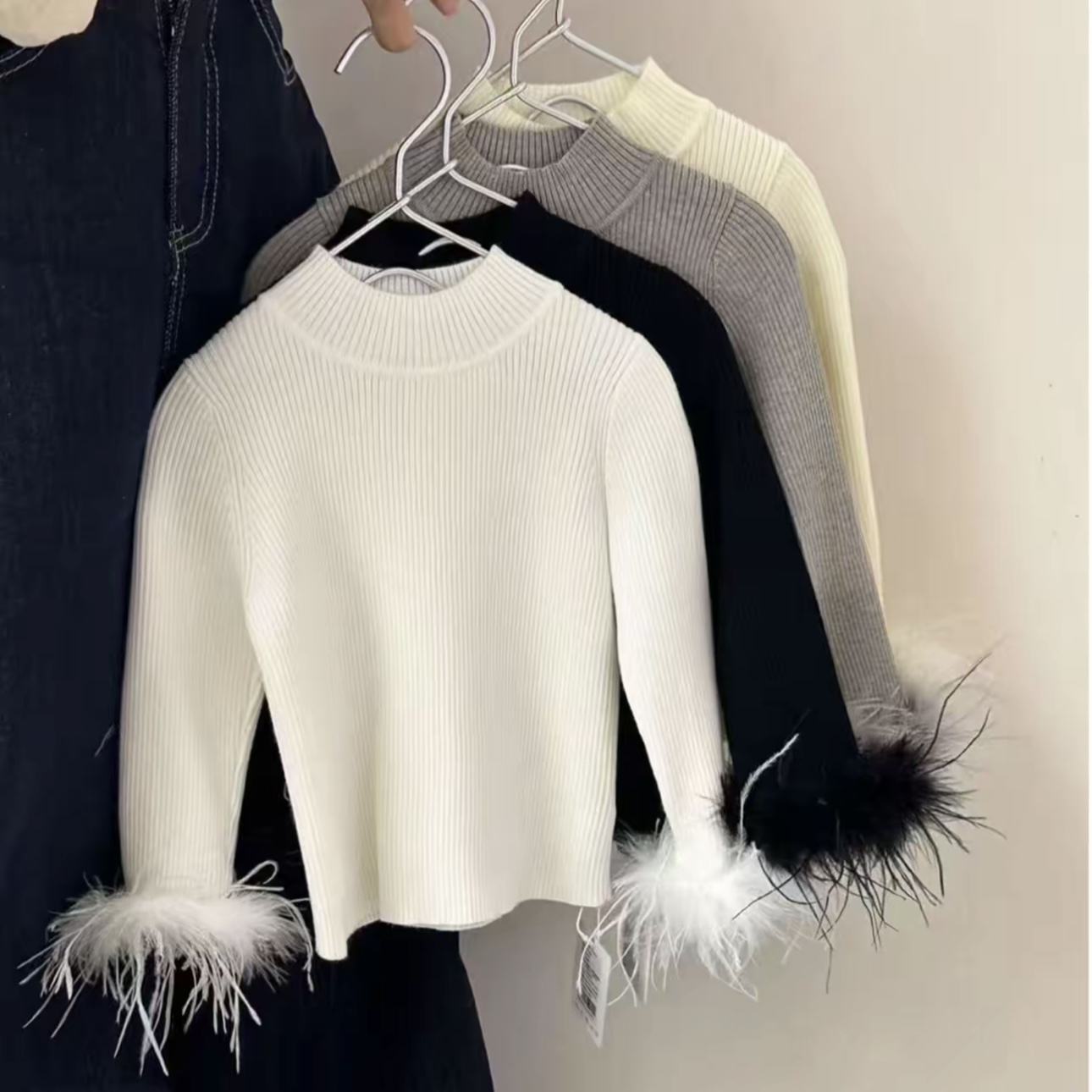 女宝2025秋冬季圆领毛衣内搭女童时尚打底衫针织衫