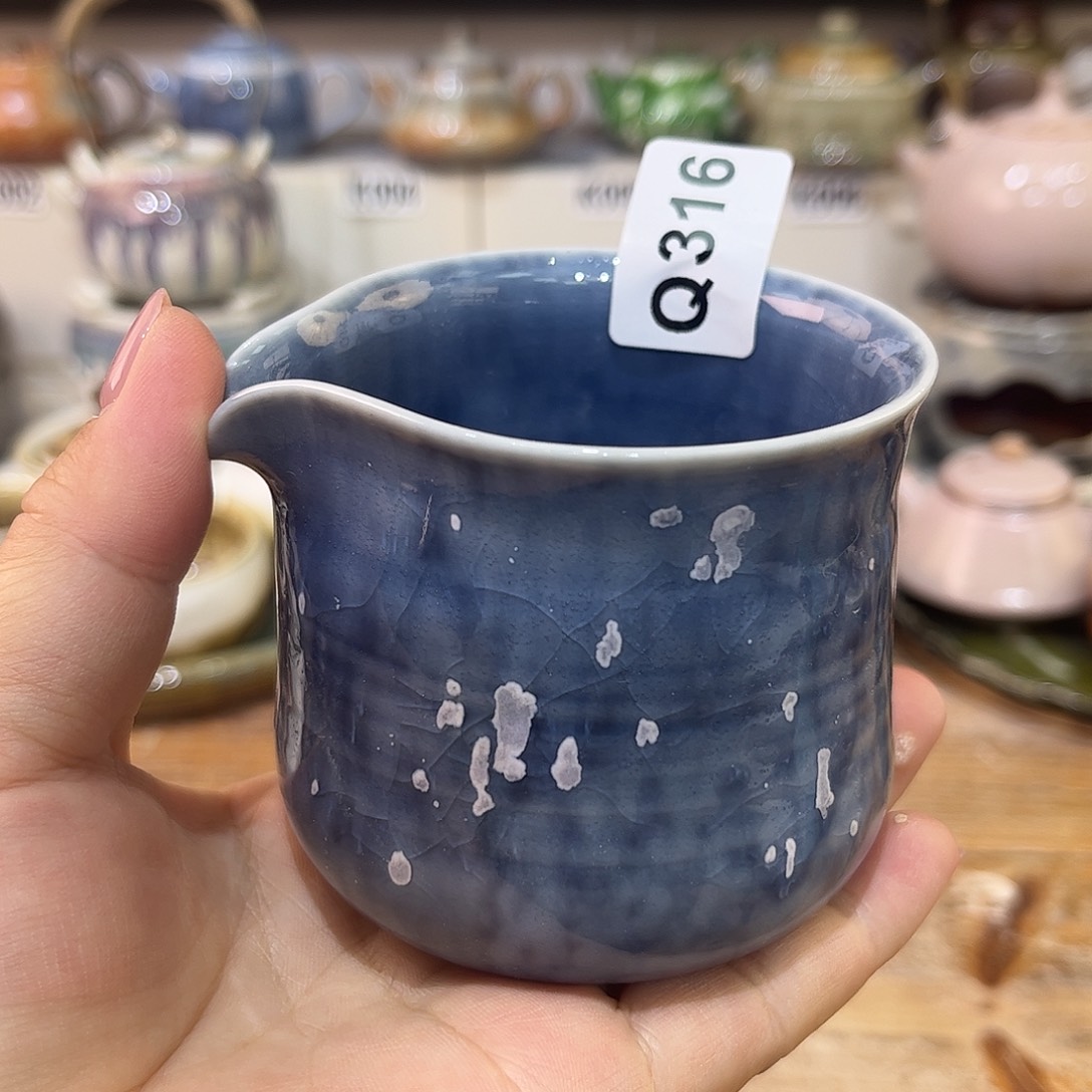 朱泥茶杯陶瓷艺术