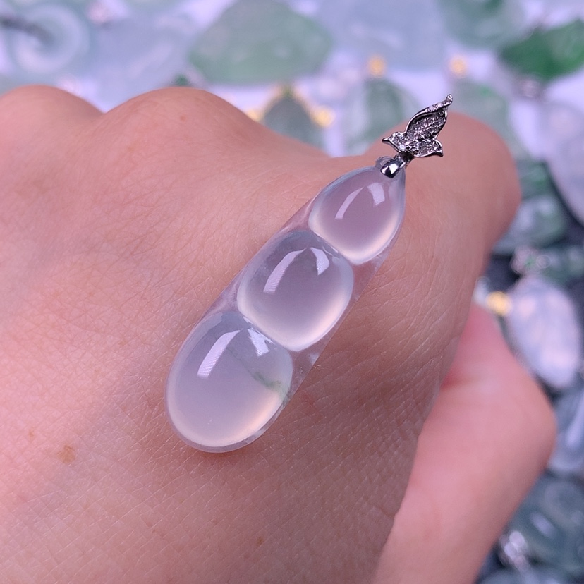 【闪购商品】颈饰18K金镶嵌翡翠R****佳天然缅甸翡翠