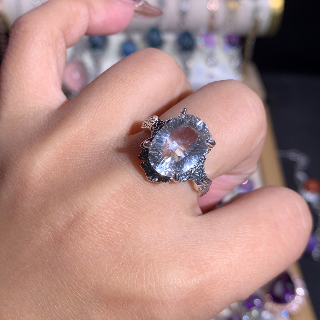 【闪购商品】水晶戒指银S925镶嵌戒指