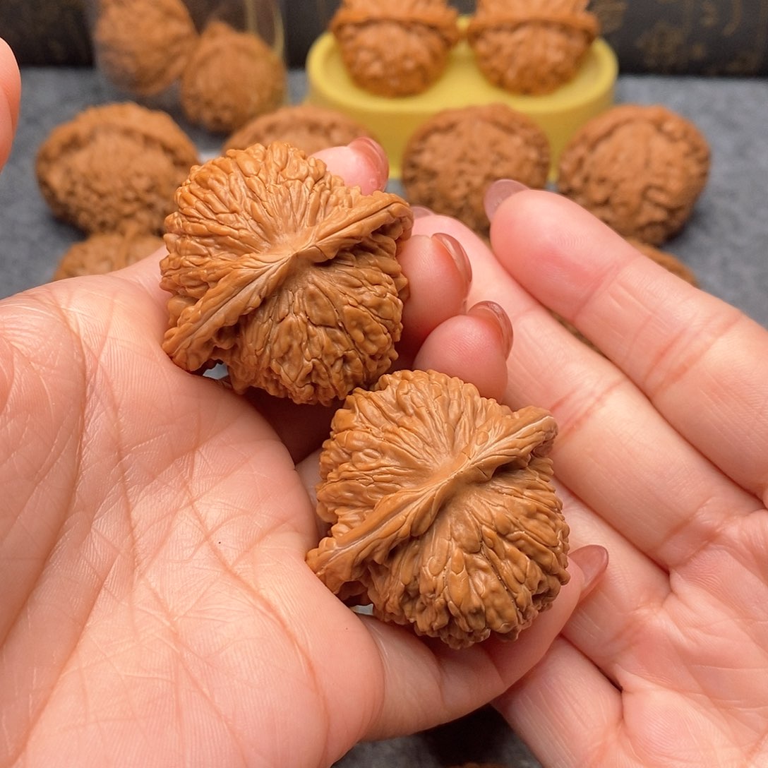 文玩核桃把件精品汉高楼45全品