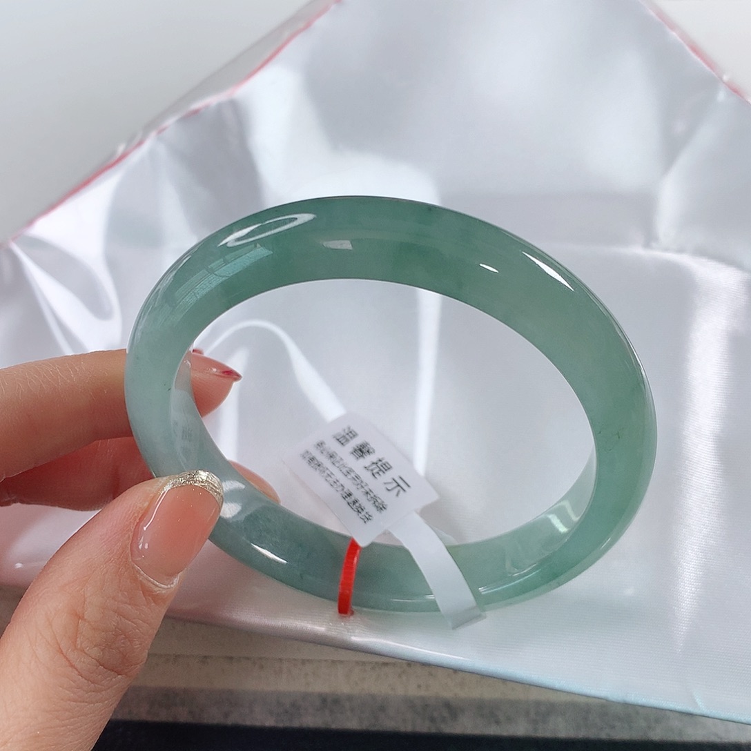 翡翠手镯未镶嵌 正圈⑨⑥