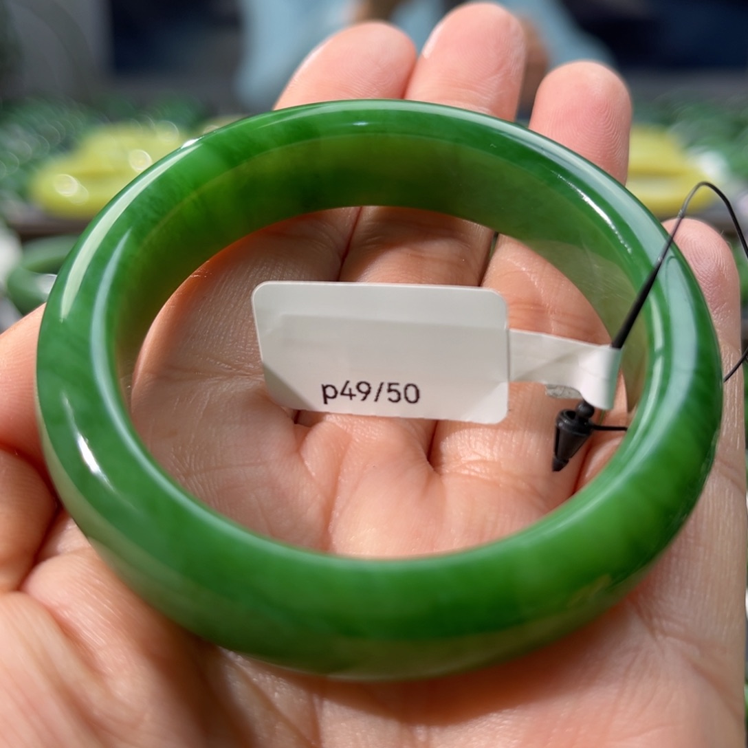 和田玉（碧玉）手镯未镶嵌