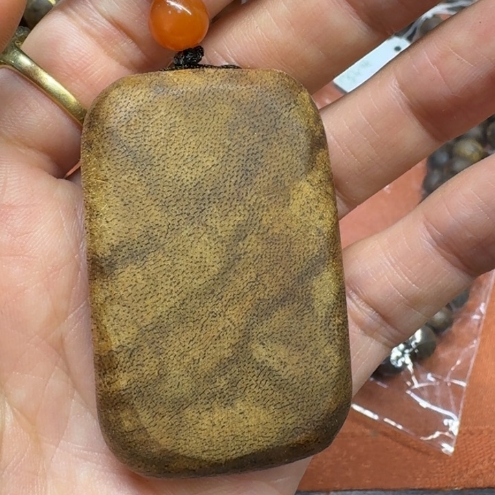 沉香吊坠馨安居沉香定制款